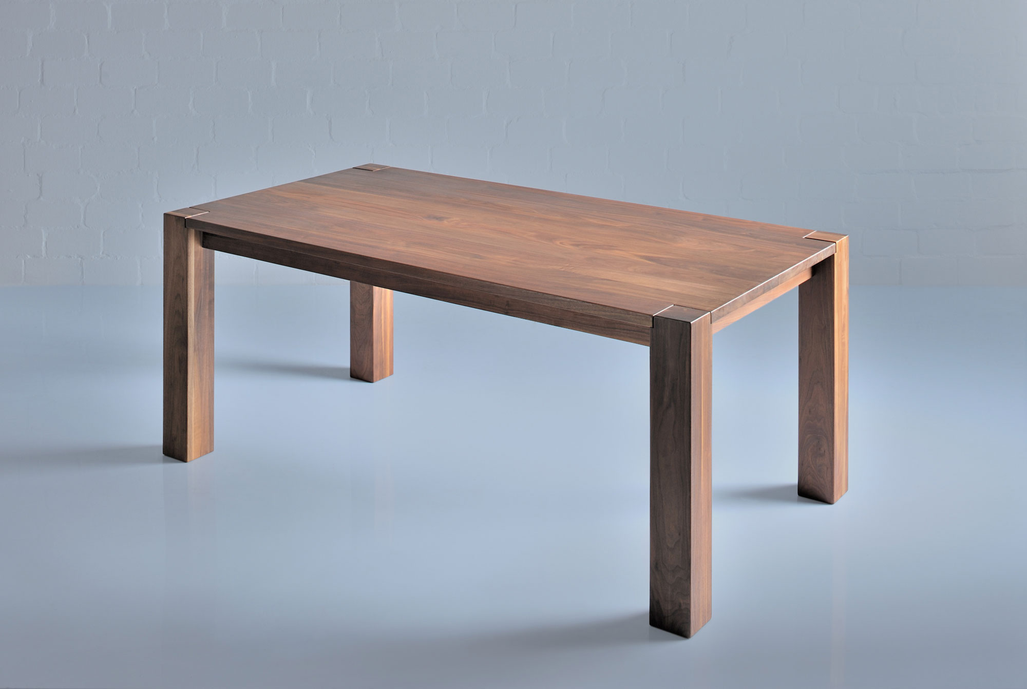 Rustikaler Eichen Esstisch TAURUS 3 1165b Maßgefertigt aus Massivholz von vitamin design