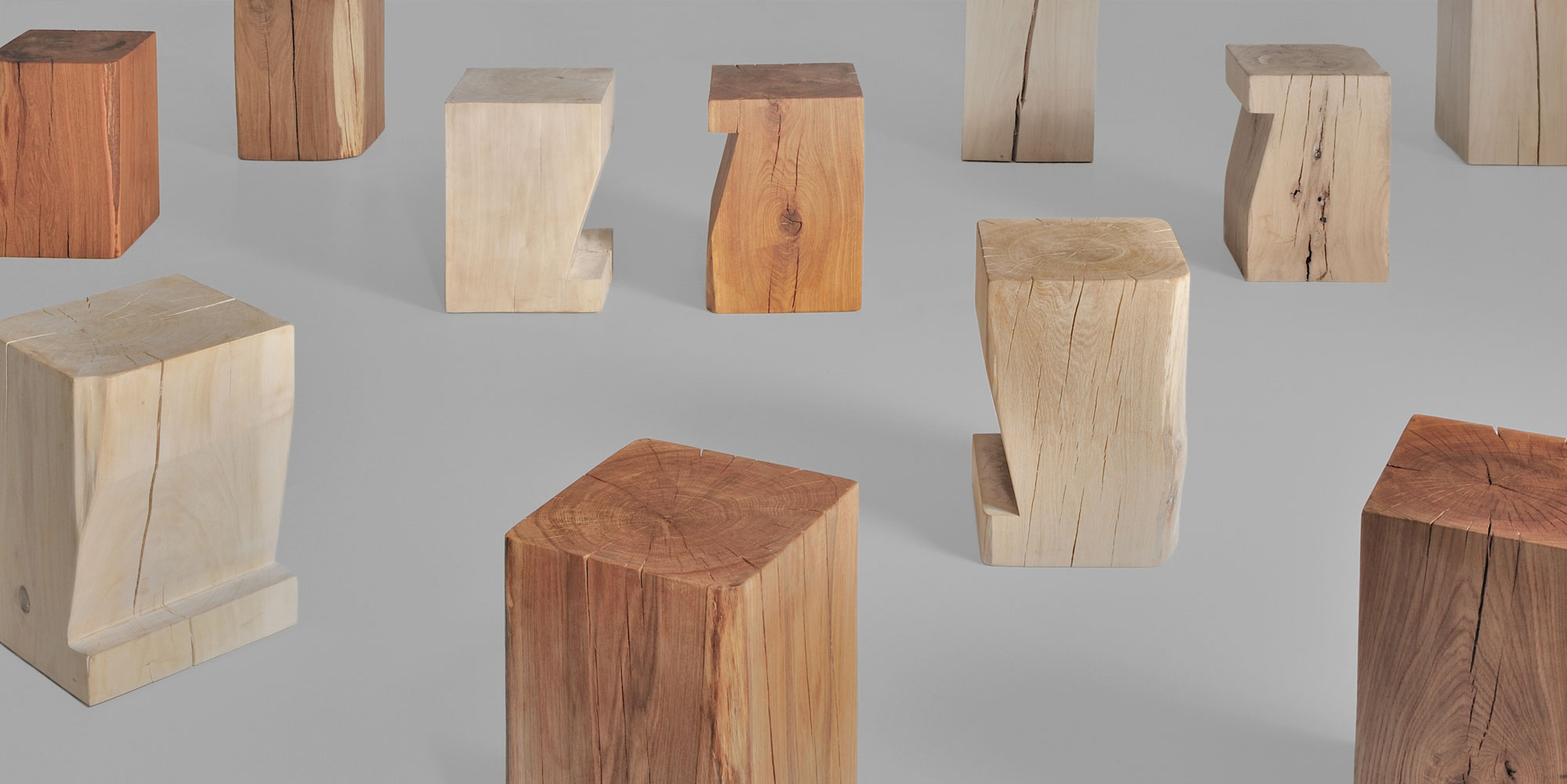 Baumstamm Hocker KLOTZ 661 Maßgefertigt aus Massivholz von vitamin design