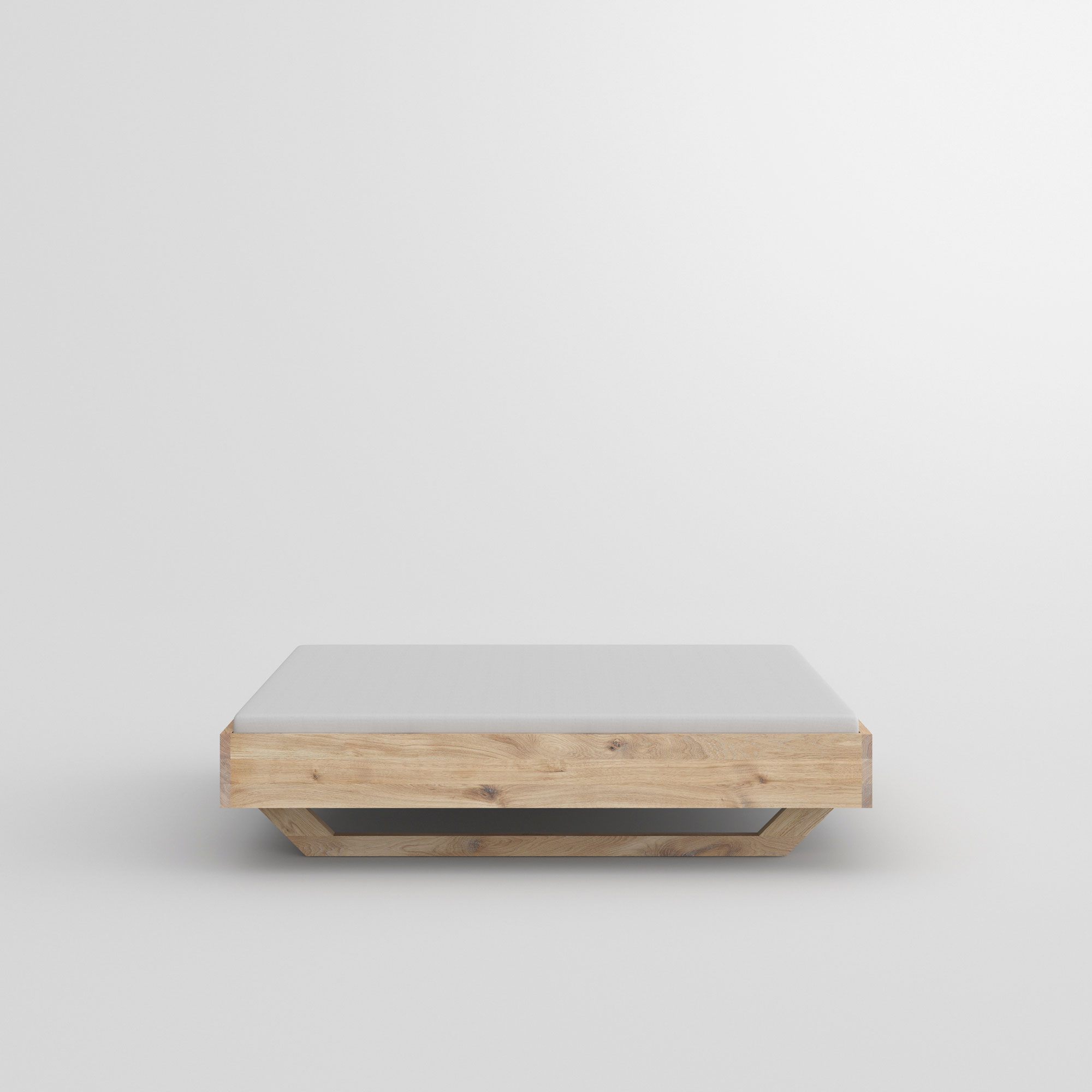 Massives Holzbett QUADRA FRAME cam2 Maßgefertigt aus Massivholz von vitamin design