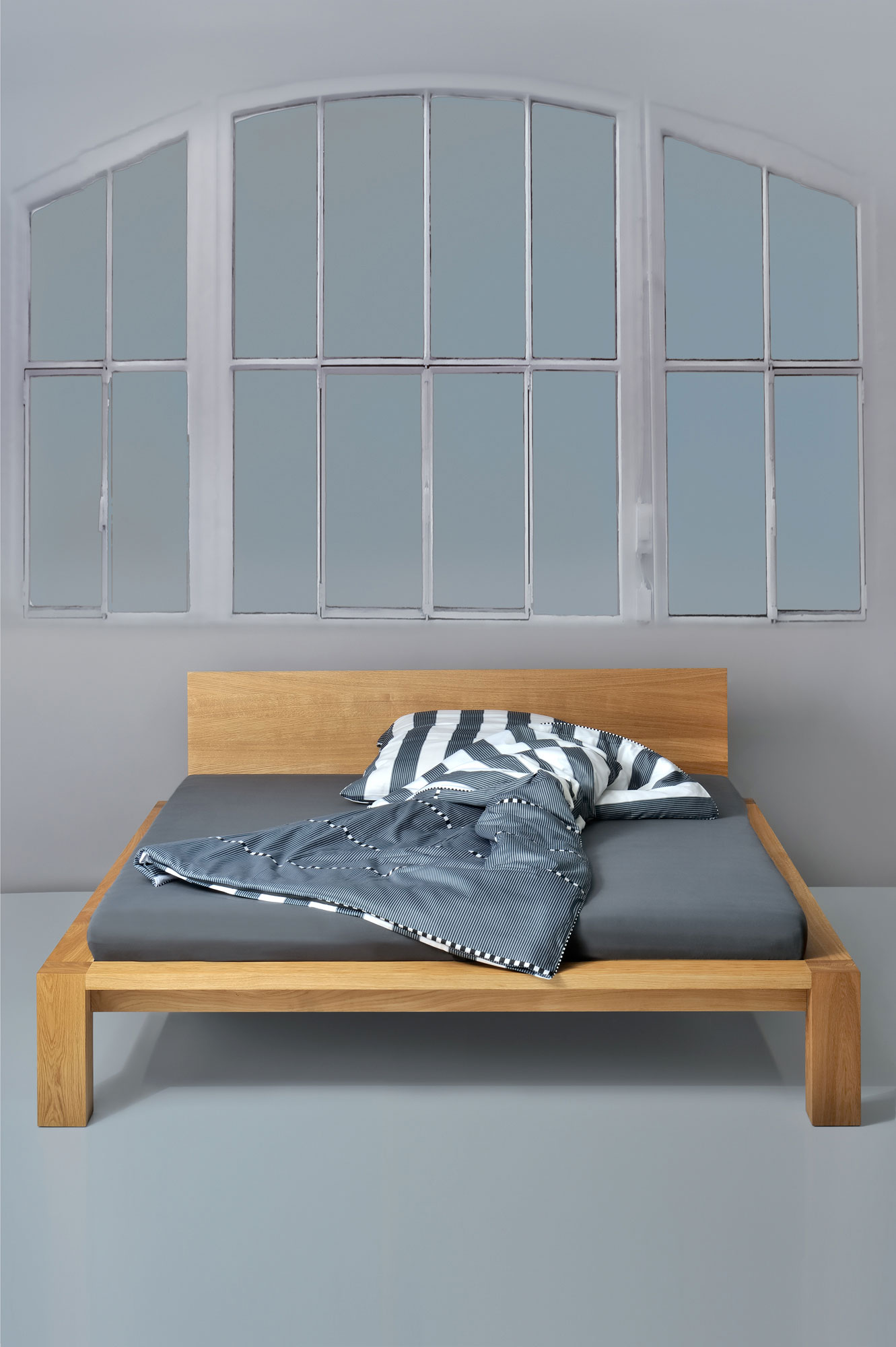 Rustikales Holz Bett TAURUS 1686fotoCubus1 Maßgefertigt aus Massivholz von vitamin design