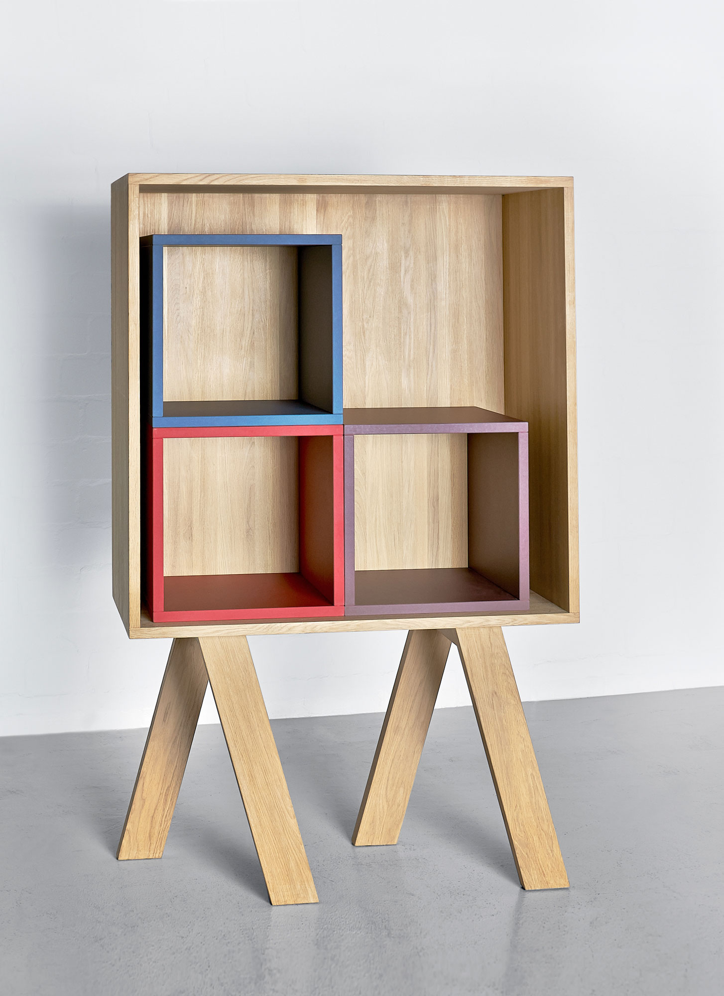 Massivholz Regal GO RW 0088 Maßgefertigt aus Massivholz von vitamin design