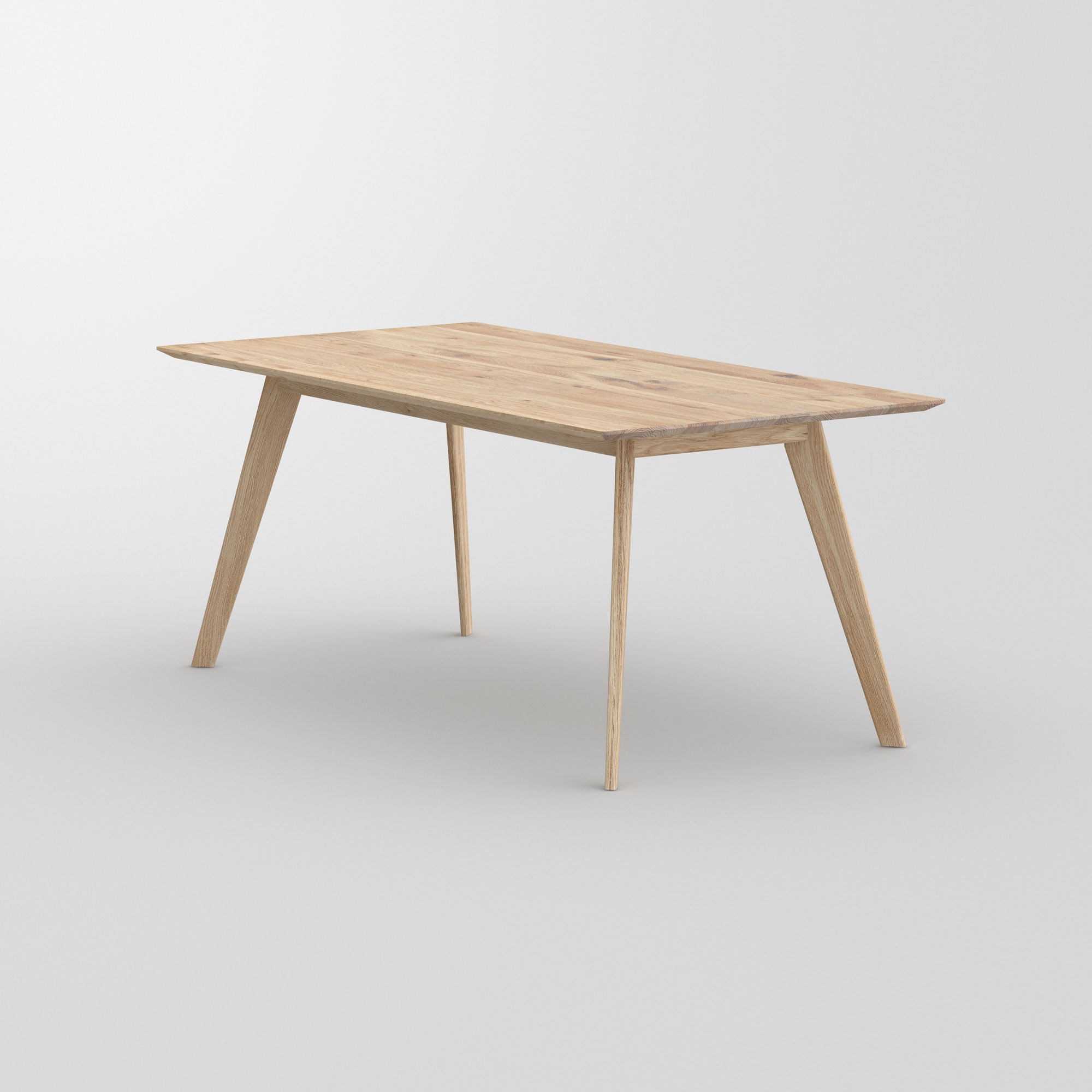 Filigraner Massivholz Esstisch CITIUS SOFT cam3 Maßgefertigt aus Massivholz von vitamin design