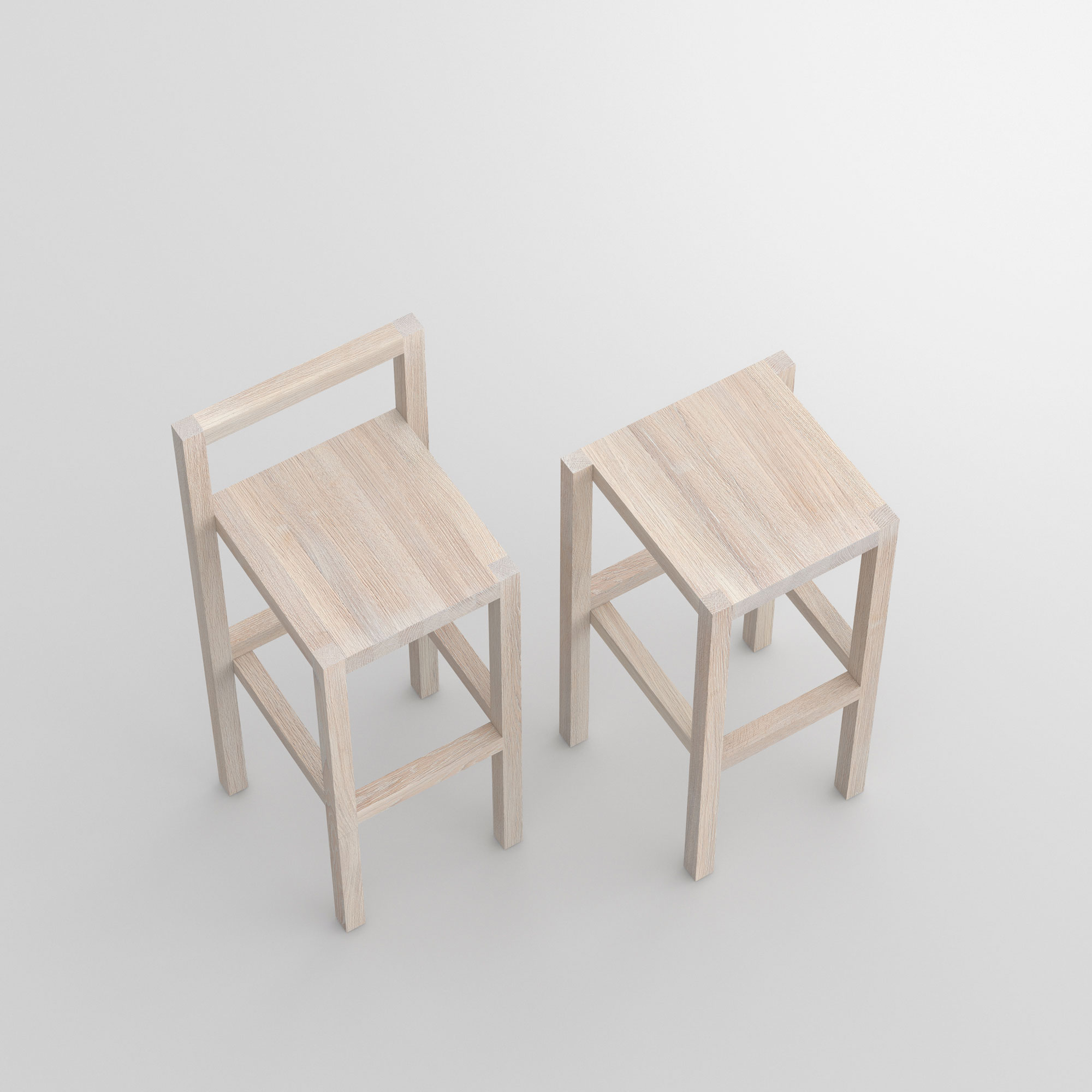 Massivholz Barhocker PALI cam2 Maßgefertigt aus Massivholz von vitamin design