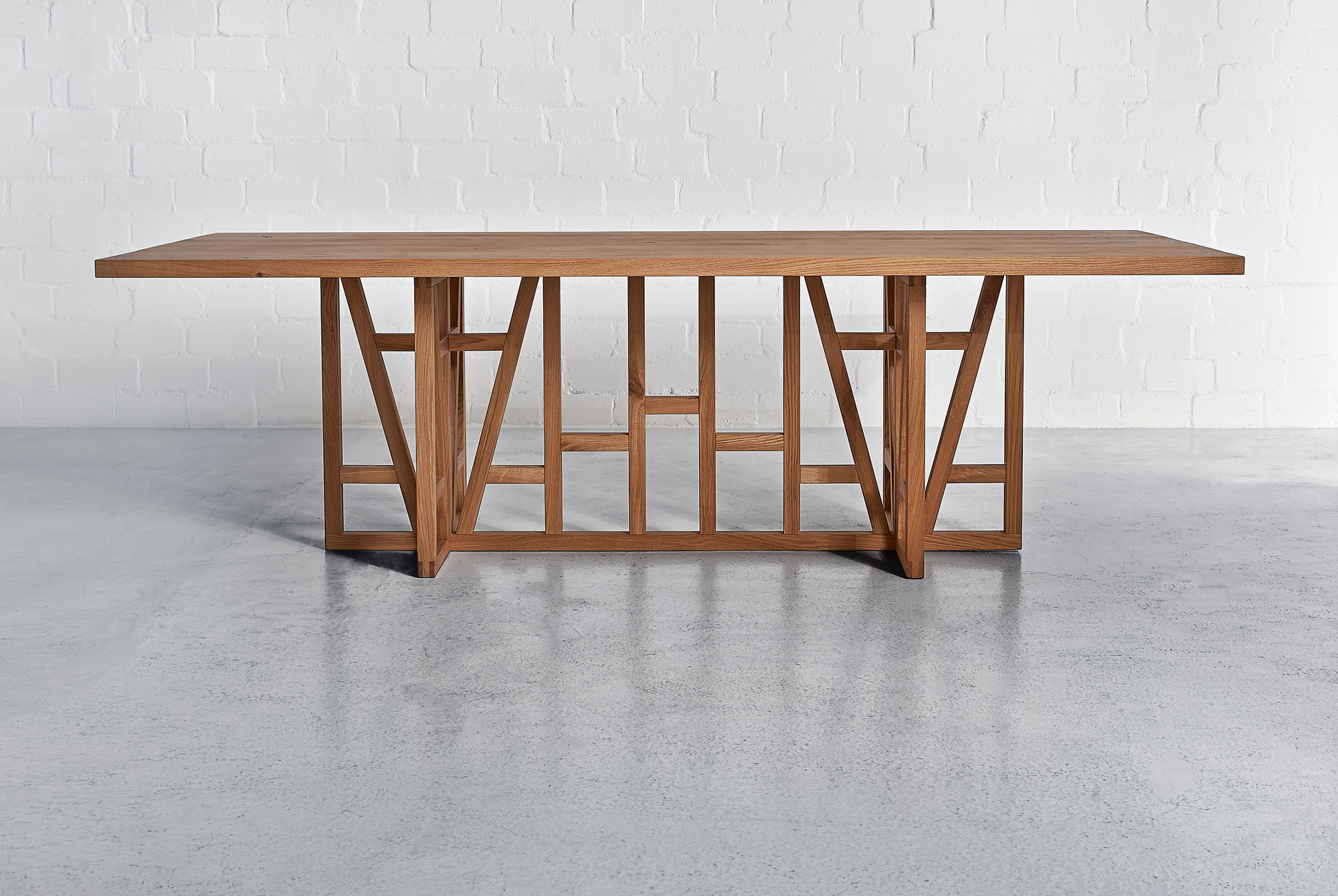 Designer Massivholz Esstisch FACHWERK 0039g Maßgefertigt aus Massivholz von vitamin design