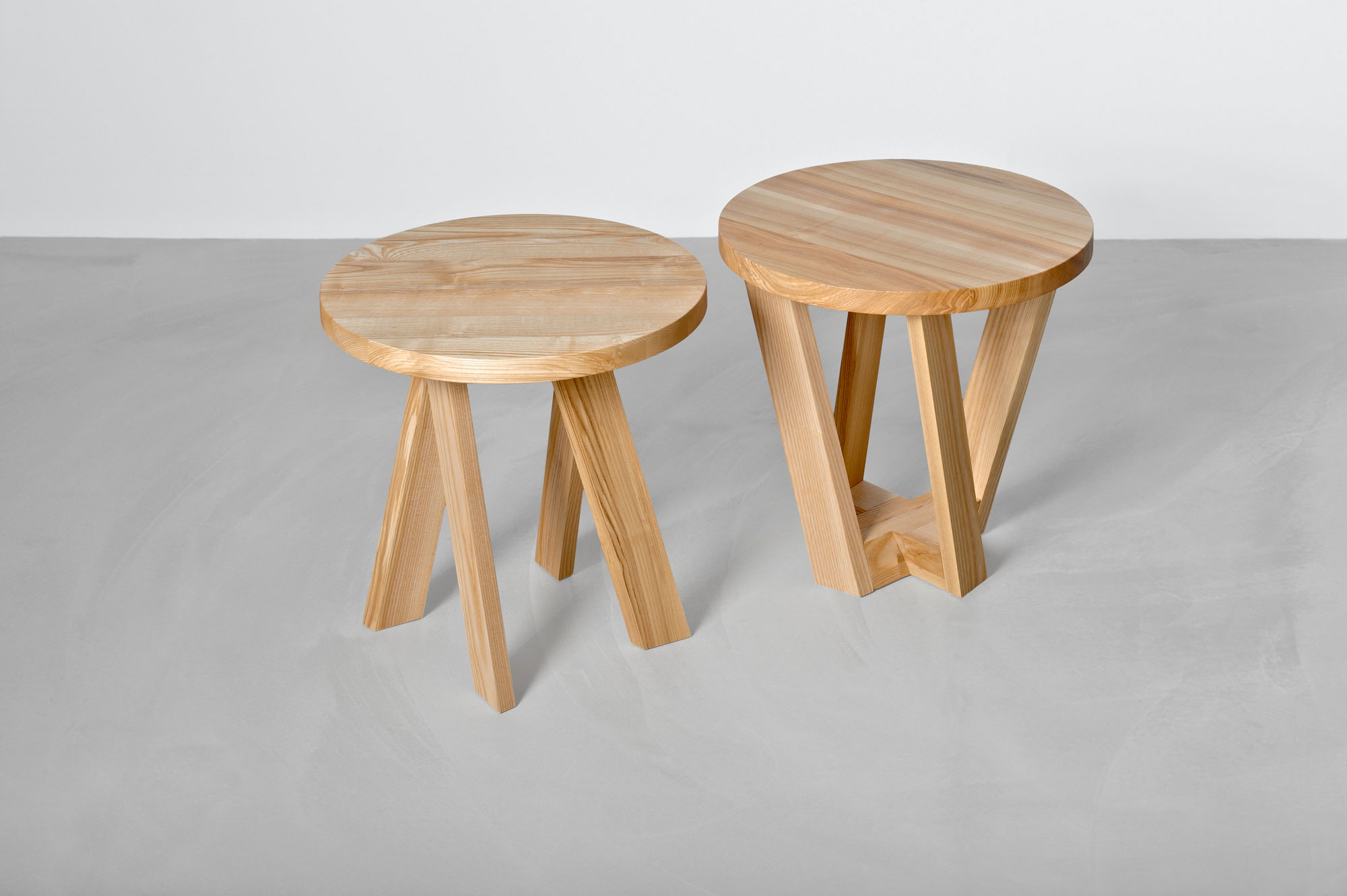 Designer Couchtisch ZIRKEL V Zirkel4714co Maßgefertigt aus Massivholz von vitamin design