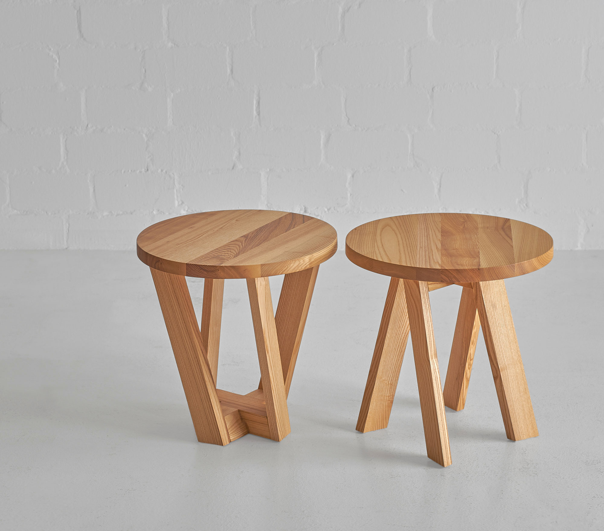 Designer Couchtisch ZIRKEL V PC0011 Maßgefertigt aus Massivholz von vitamin design