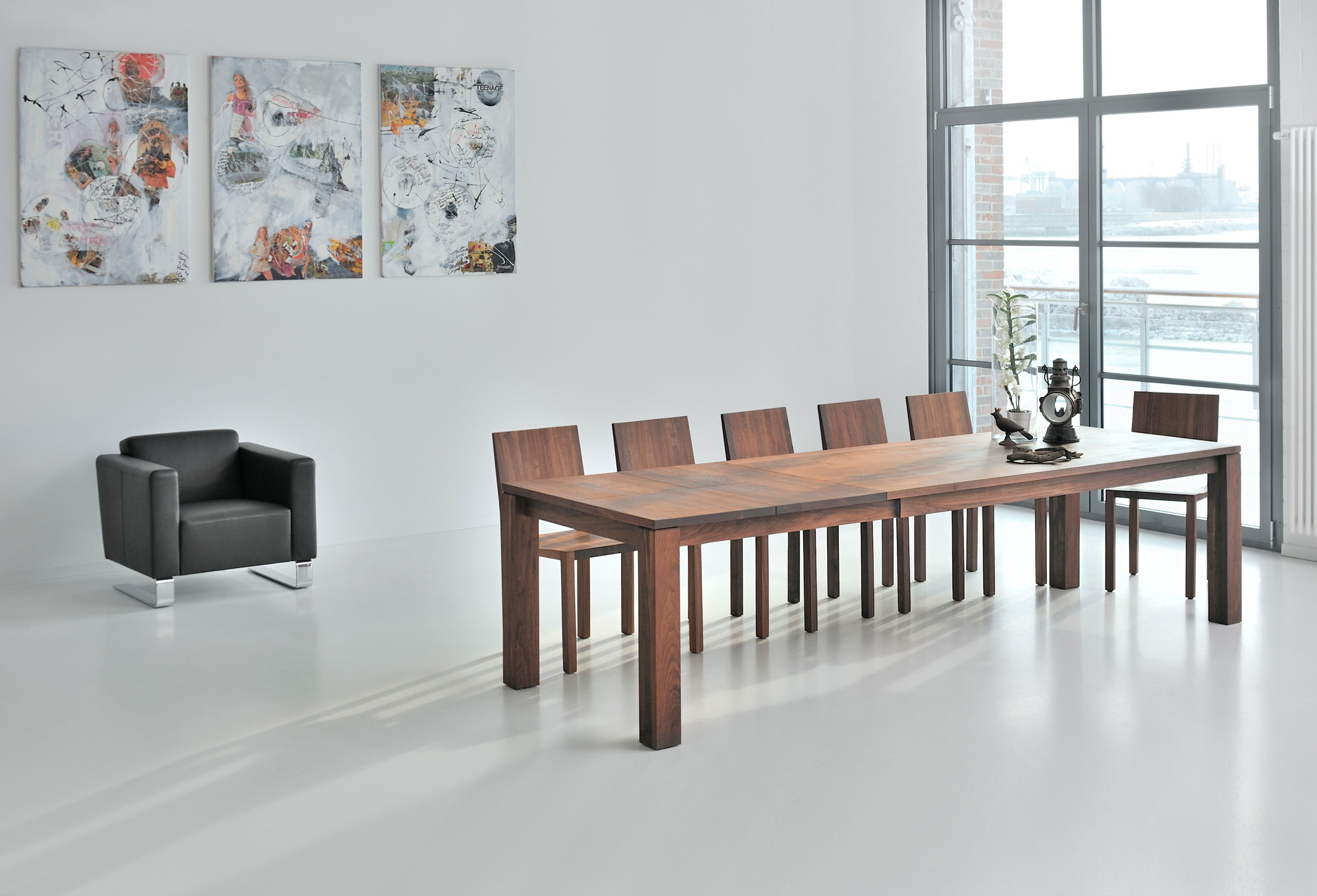Ausziehbarer Massivholz Designtisch LIVING BUTTERFLY 2476aPostk2 Maßgefertigt aus Massivholz von vitamin design