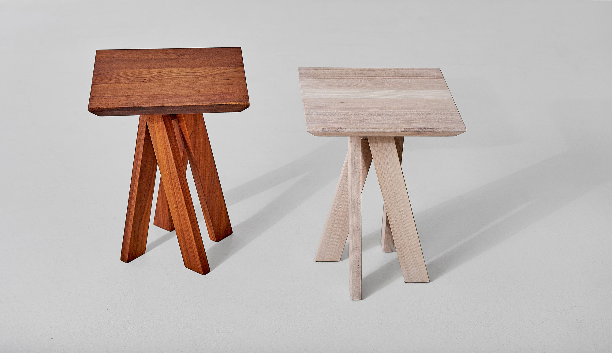Designer Couchtisch ZIRKEL QG Edited Maßgefertigt aus Massivholz von vitamin design