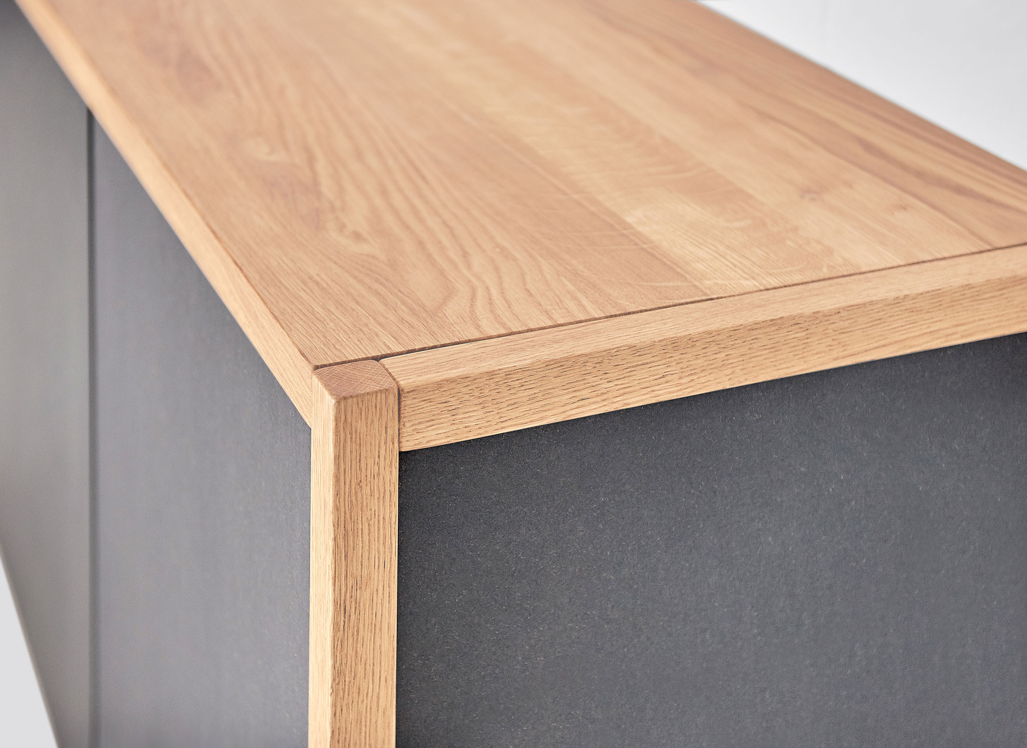 BIO-MDF Holzkommode SENA Edited Maßgefertigt aus Massivholz von vitamin design