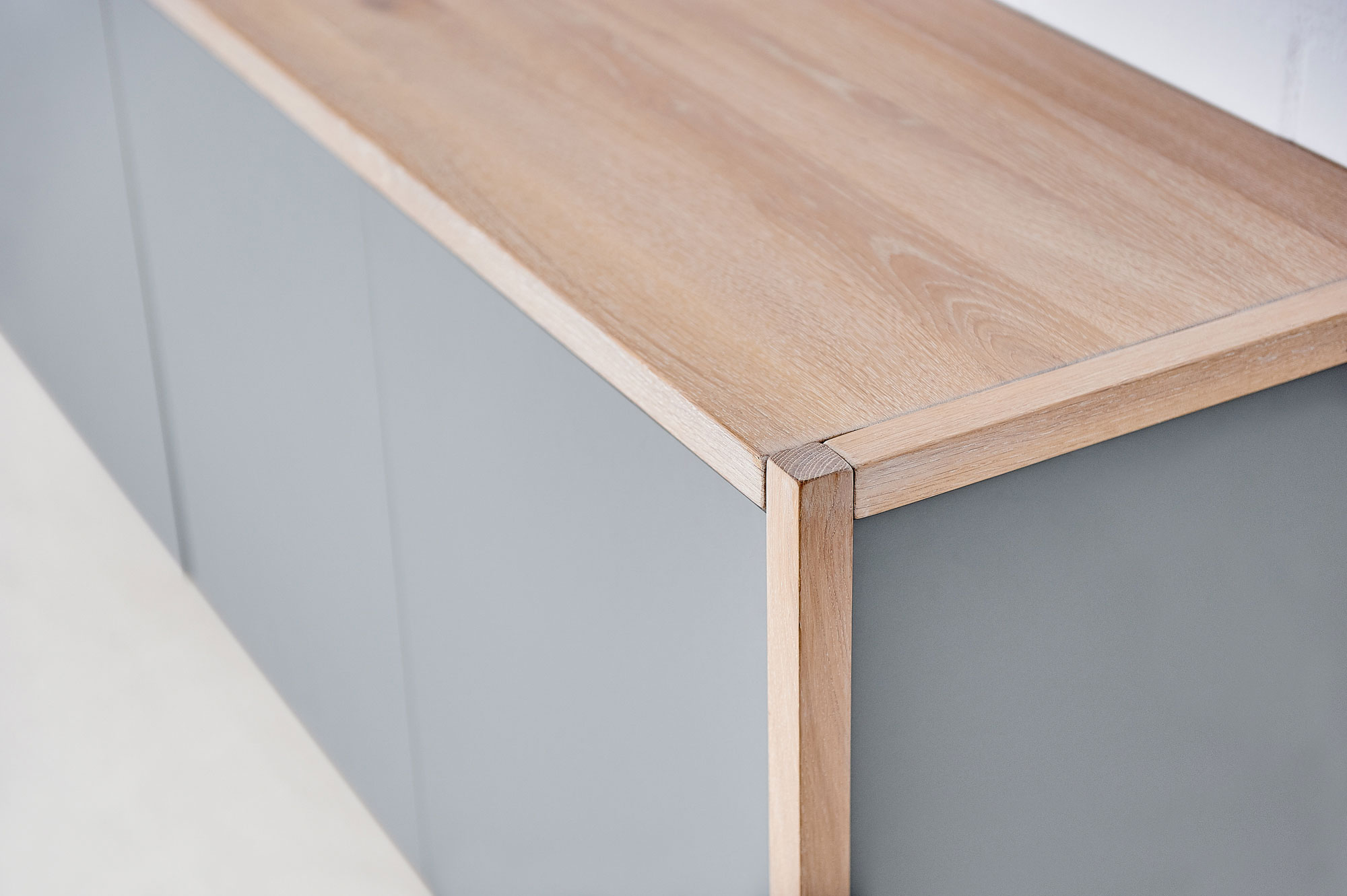 BIO-MDF Holzkommode SENA Edited Maßgefertigt aus Massivholz von vitamin design