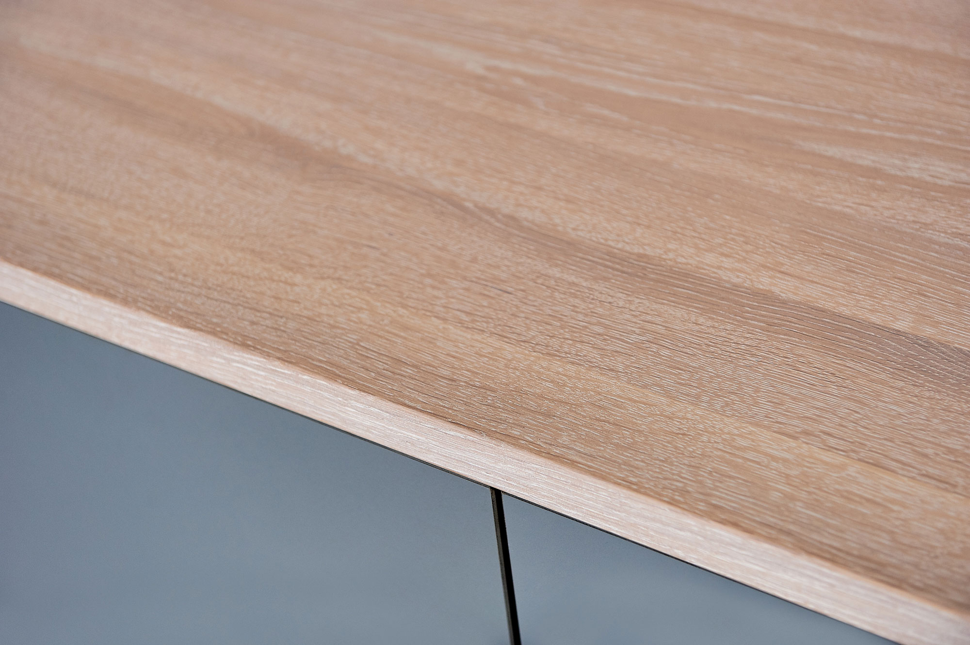 BIO-MDF Holzkommode SENA Edited Maßgefertigt aus Massivholz von vitamin design
